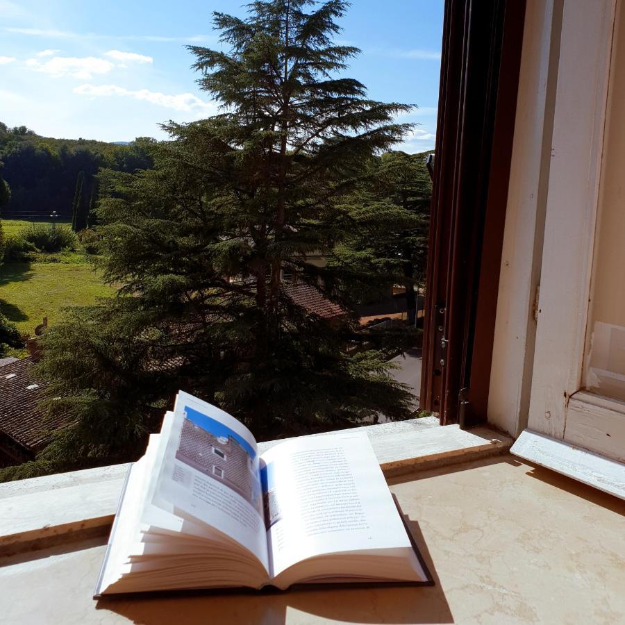 수트리 La Casa Dei Libri 빌라 외부 사진